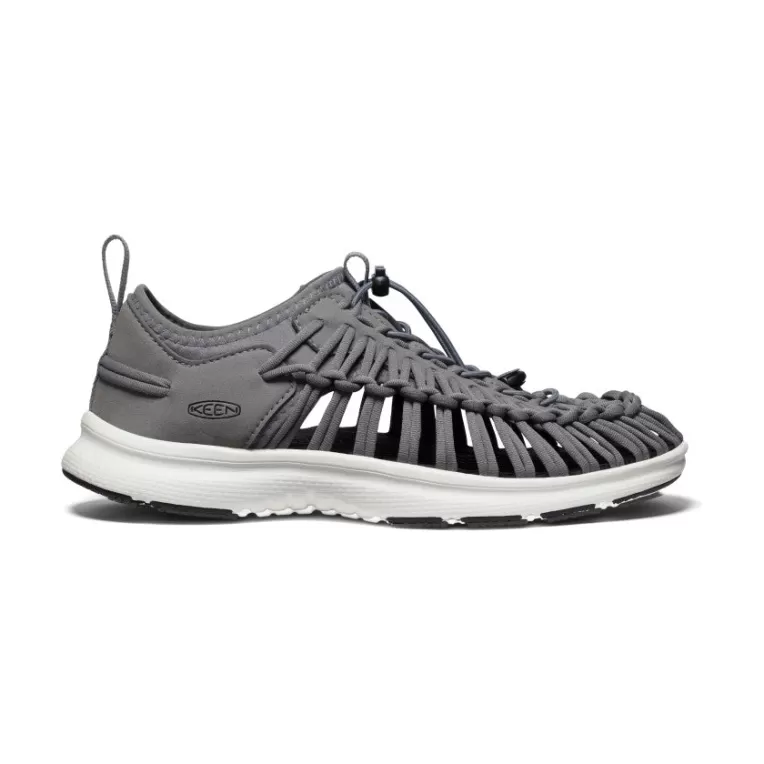 KEEN Sandals | Men's UNEEK O3 Sneaker Sandal   |  Steel Grey/Star White